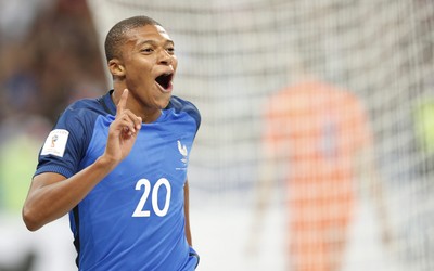 第一体育精华-亚马尔让巴萨球迷骄傲