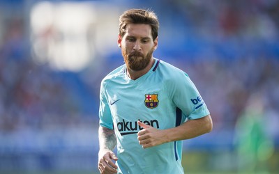 第一体育热评-迈尼昂面对劲射脱手补射扑出